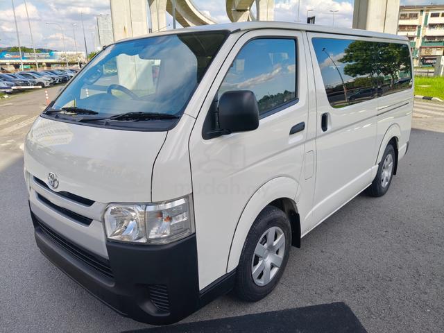 2018 Toyota HIACE 2.5 (M) window Van - 3