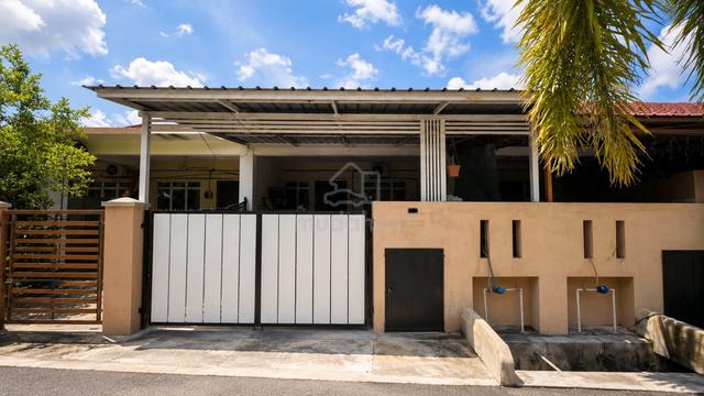 1sty Terrace House, Banting, Olak Lempit, Kampung Sungai lempit 1
