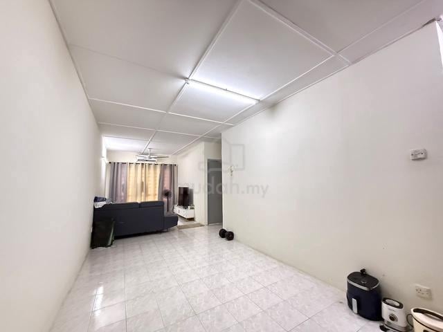 Dahlia Apartment (Jalan Melor) 1