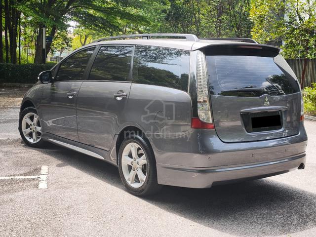 Mitsubishi GRANDIS 2.4 MIVEC ENHANCED (A) FACELIFT - 2