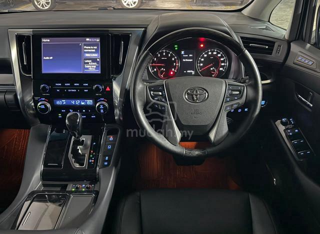 2022/2023 Toyota ALPHARD 2.5 SC PILOT SEAT SUNROOF - 4