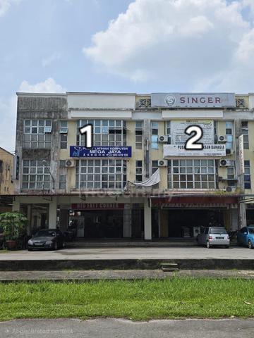 For sale 3-Storey shoplots (side-by-side) @ Padawan 1