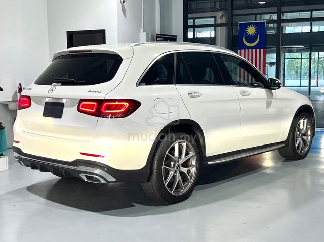 2021 Mercedes Benz GLC300 2.0 4MATIC AMG Line - 4