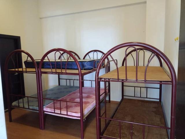 Room For Rent  1