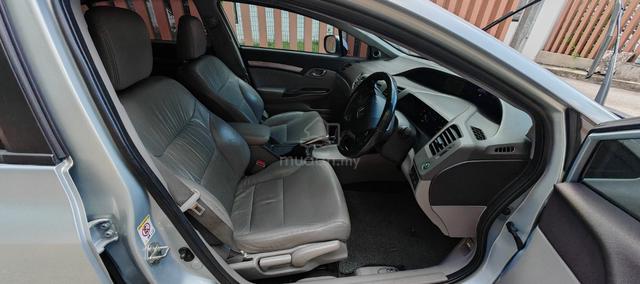 2013 Honda CIVIC 1.5 (HYBRID) (A) - 5