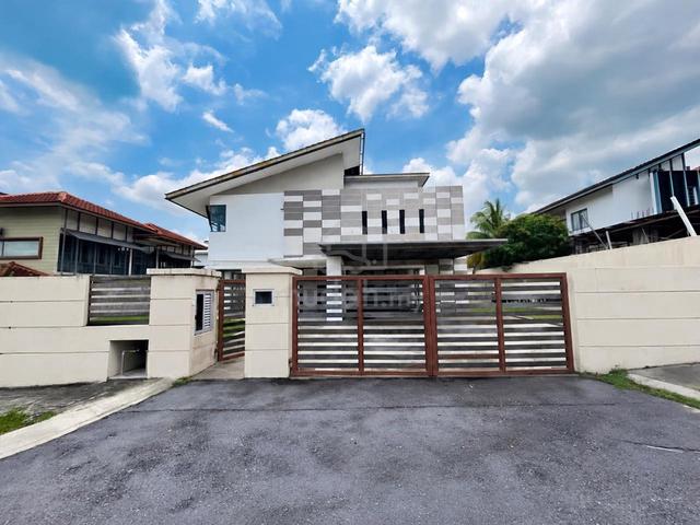 CHEAPEST IN MARKET🔥2 Storey Bungalow Banyan Close Bukit Mahkota Bangi 1