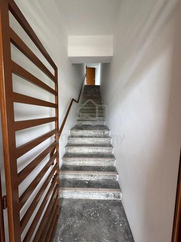 Mutiara Rini Corner Shoplot 1st Floor New Paint 1