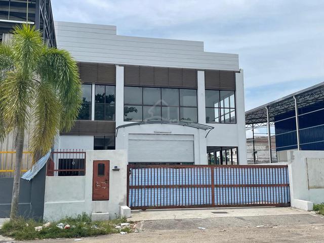 1.5 Sty Semi-D Factory Sungai Long Near Batu 11 Kajang  (Q3686) 1