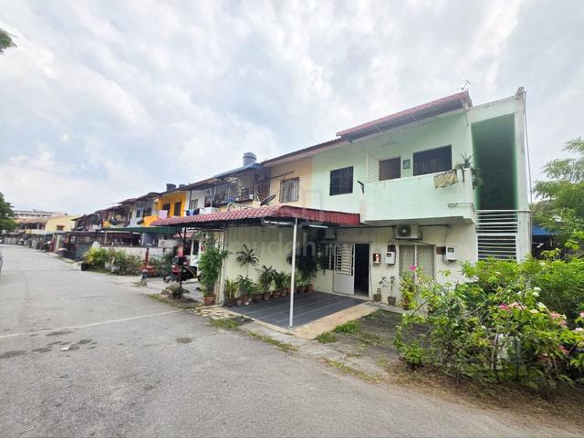 Townhouse Lower Ground, Taman Laksamana Permai, Batu Caves 1