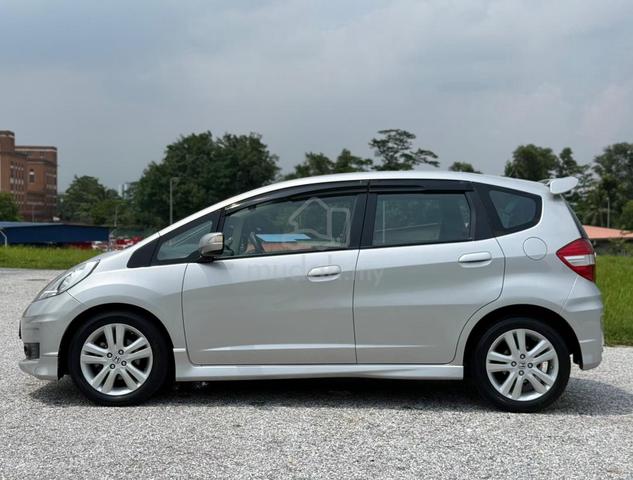 2011 Honda JAZZ 1.5 V FLIFT FSR 88KM 1OWNER PSHIFT - 5