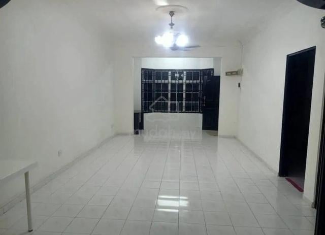 Taman Impian Jaya senai house for rent Impian Ria 1