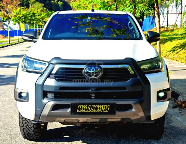 2020 Toyota HILUX 2.8 ROGUE BLACK EDITION (A) - 3