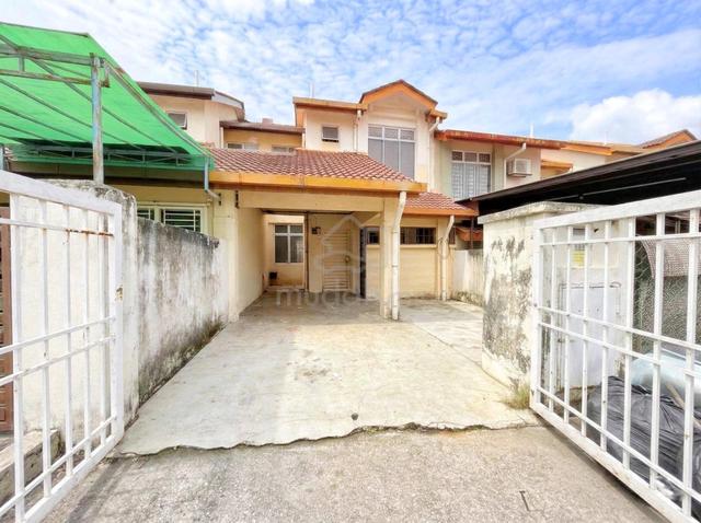 NEAR HIGHWAY Double Storey Terrace House Taman Peak 208 Kajang Utama 1