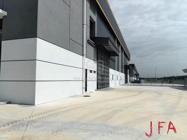 ETP KIIP Jenjarom Corner Cluster Semi D Factory For Rent 1