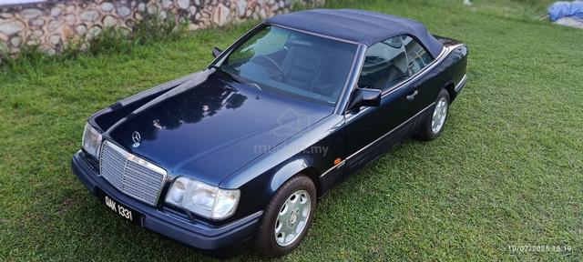 Mercedes Benz A124 Cabriolet E220 Sportline 220CE - 2