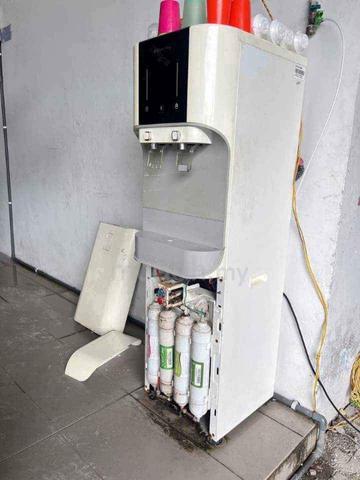 Carousel Image