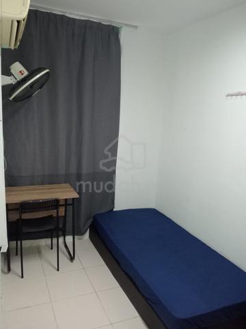 Fully furnished Single room for rent @ Cyberia SmartHomes 1