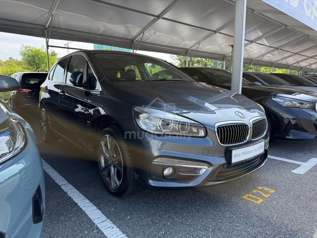 2016 BMW 218i Active Tourer Luxury (BMW Certified) - 1