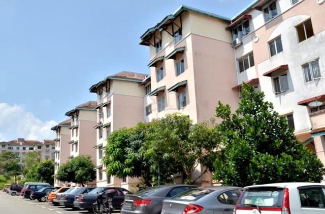 Anggerik Apartment (Taman Bunga Raya) 1