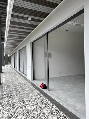 Ground Floor New Shop | The Zen shoplot Commercial 【Key On Hand】 2