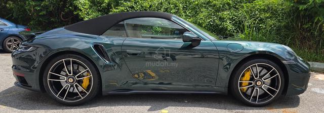 2022 Porsche 911 3.7 TURBO S Convertible - 2