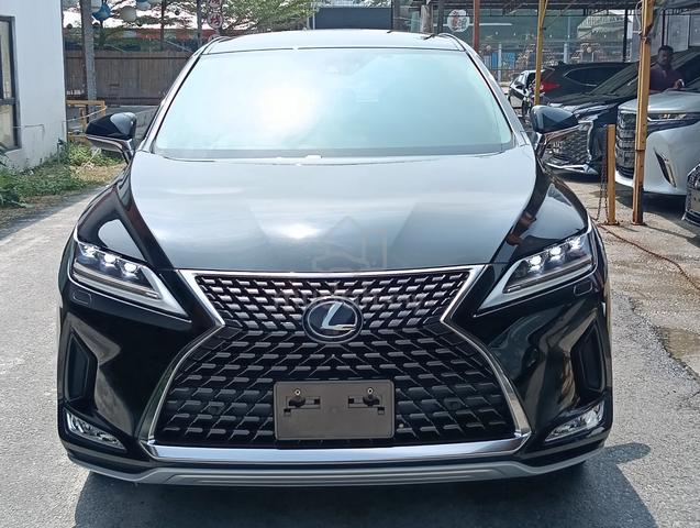 Grade 4.5 LowMilg 2021 Lexus Rx300 Version L - 2