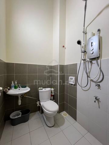 Fully renovated setia eco garden near tuas 3