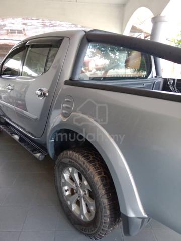 2012 Mitsubishi L200 TRITON 2.5 VGT (A) - 4