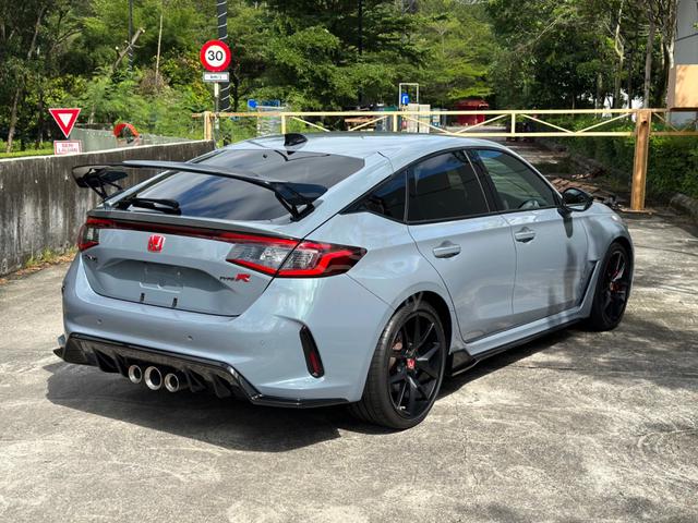 2023 Honda CIVIC FL5 2.0 TYPE R (M) Japan Spec - 2
