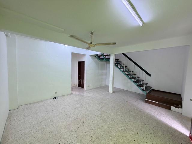 Bukit Sentosa 2 Storey Terrace House For Sale 1
