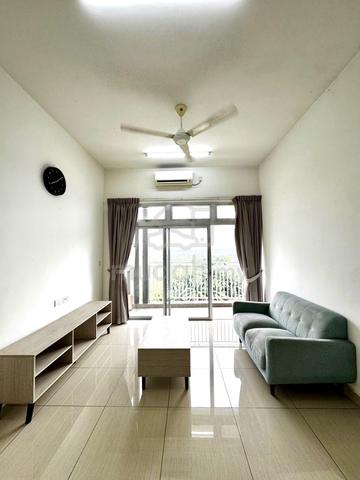 Centra Residences @ Nasa City 1