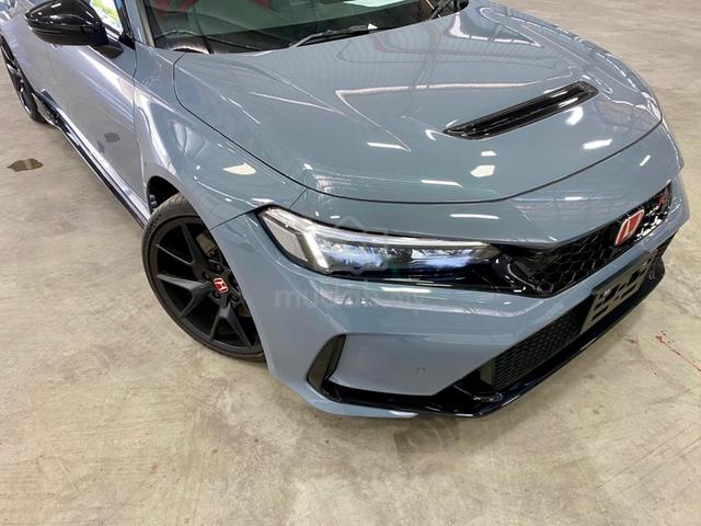 2024 Recon Honda Civic TYPE R FL5 Low Mileage 2400 - 2