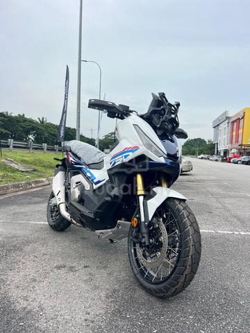 Carousel Image