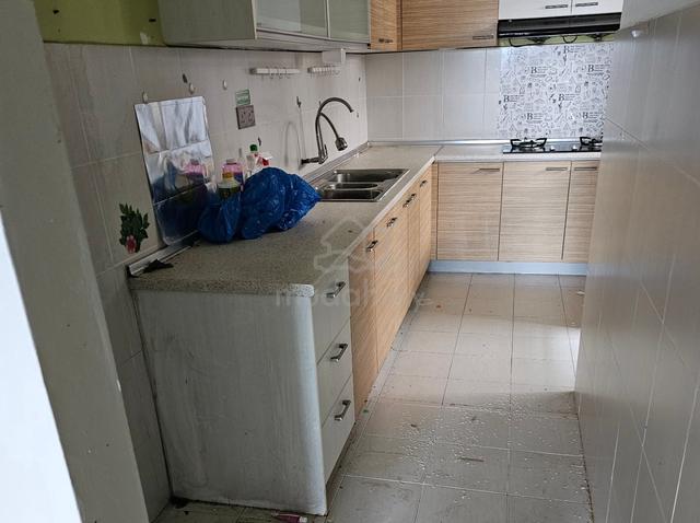 Anggerik Residensi 1