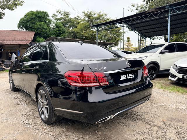 Mercedes Benz E250 AMG 2.0 FACELIFT (A)-14 - 3
