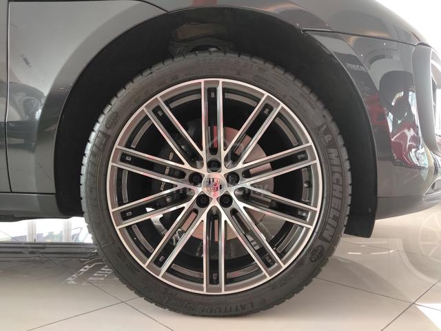 261HP 400NM BOSE PANORAMiC MACAN UK 2.0L PETROL - 4