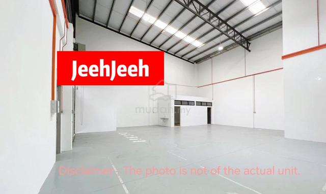CORNER 1.5 Storey Warehouse / Factory for SALE @ Sungai Petani Kedah 1