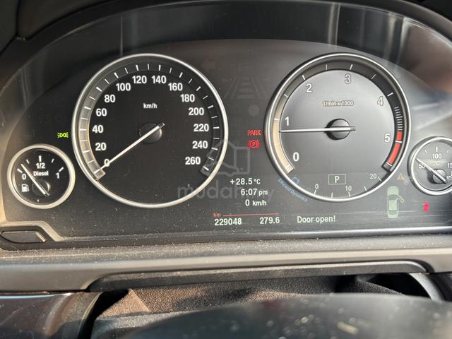 2011 Bmw 5 SERIES 2.0 20D (CKD) F10 (A) - 4