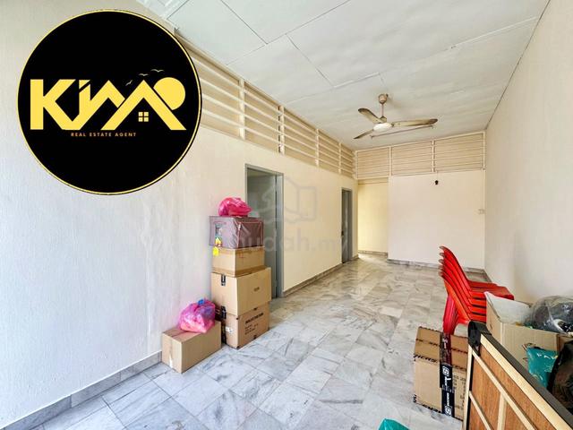 LINTANG BATU LANCANG Jelutong 1sty Terrace House 1361sf 2CP 3R 2B Ori 1