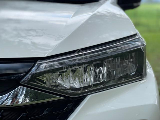 2022 Perodua ALZA 1.5 AV FACELIFT TIPTOP CONDITION - 5