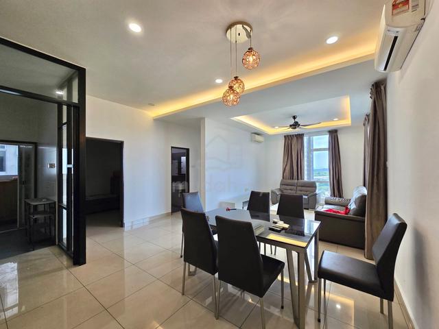 M Condominium @ Larkin 1