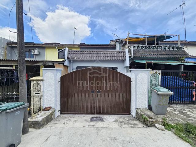 Masai Taman Megah Ria Jalan Bayan L.Cost Double Storey Terrace House 1