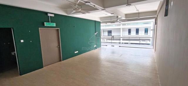 The Lakefront @ southkey shop Office for Rent/1st floor 1
