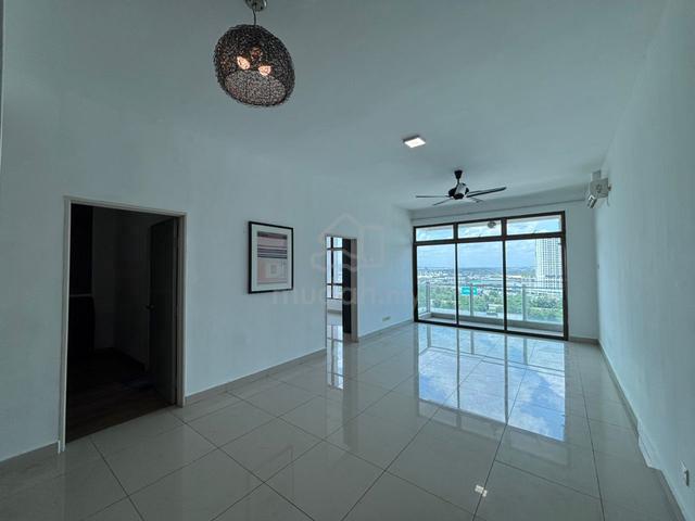 Parc Regency 1