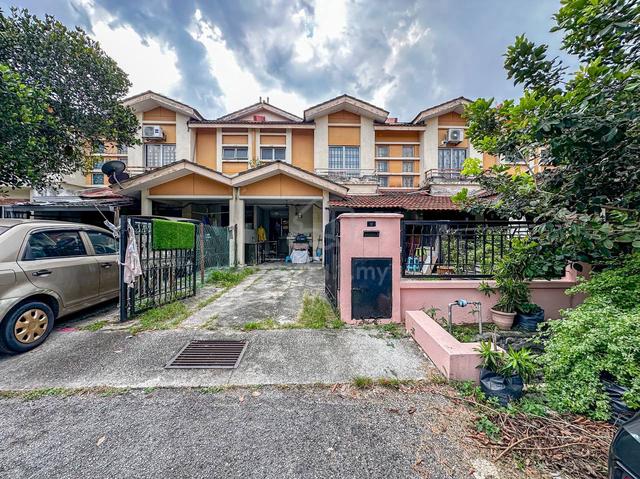 FULL LOAN! MURAH 2 STOREY SAUJANA UTAMA 3, Sungai Buloh 1