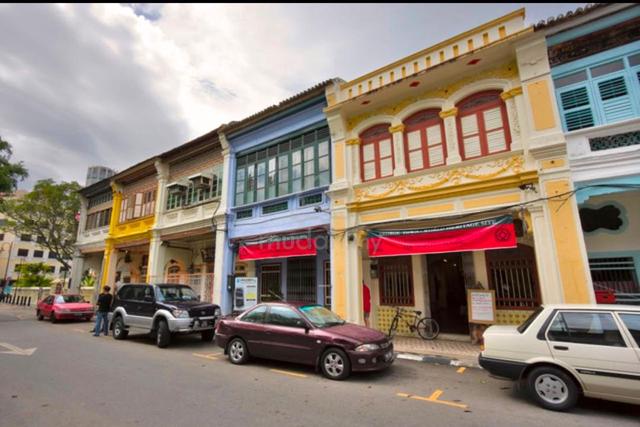 Armenien Street shoplot for rent |High tourist traffic area 1