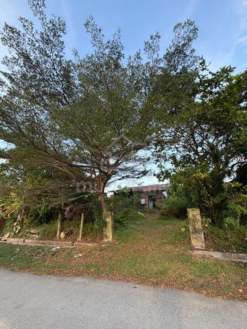 tanah lot banglo 1/4 ekar peramu tg lumpur 1