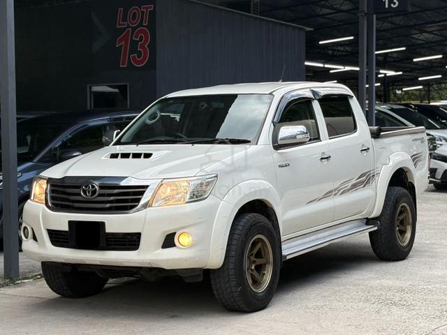 2014 Toyota HILUX 2.5 (A) Free 3 Tahun Warranty - 2