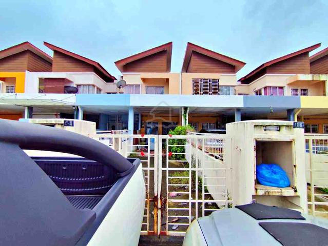 Freehold Town House (Upper Unit) - Taman Udang Cendana, Klang 2