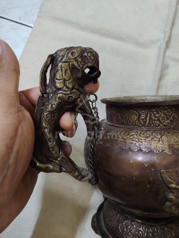 Carousel Image
